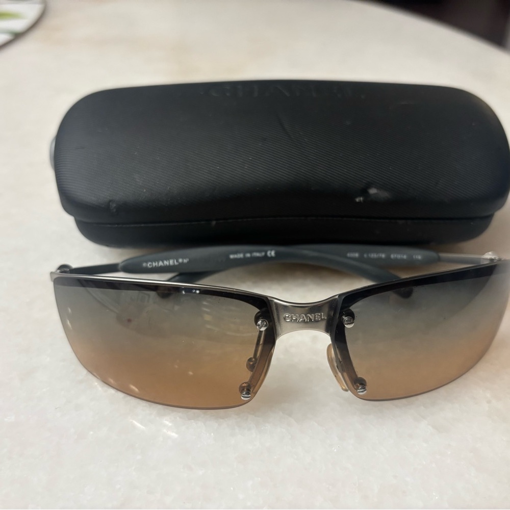 CHANEL Brown Gradient Sunglasses with Black Case